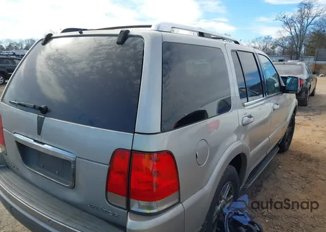 2004 Lincoln Aviator z USA, uszkodzony, nr VIN 5LMEU88H44ZJ51730